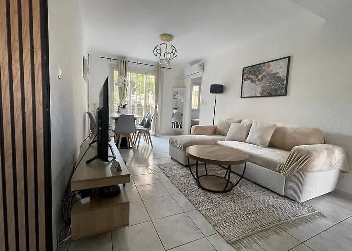 Апартаменты 4 Pieces Entre Et Juan Les Pins Антиб