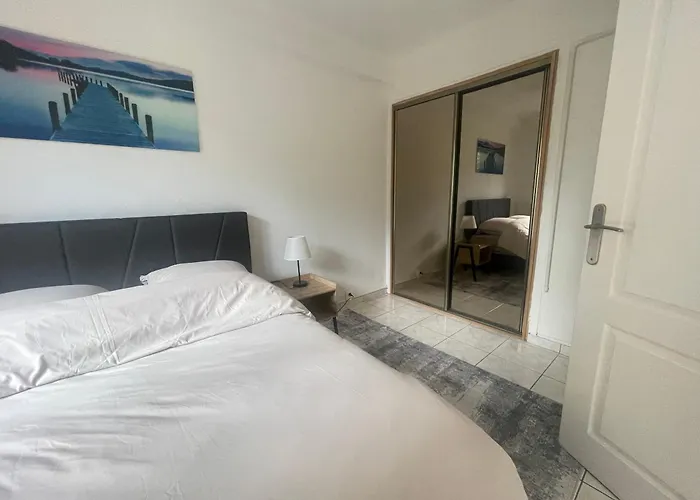 4 Pieces Entre Et Juan Les Pins * Антиб