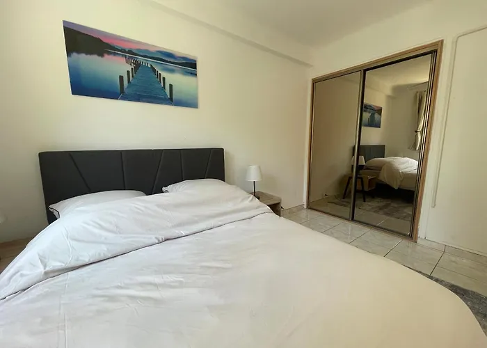 Апартаменты 4 Pieces Entre Et Juan Les Pins