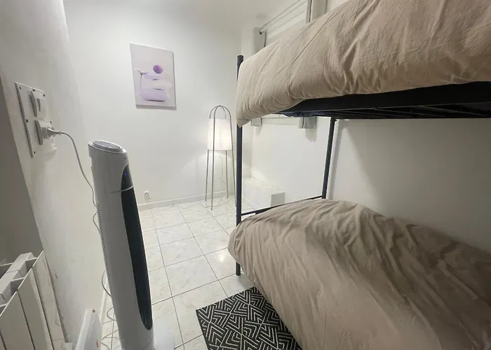 4 Pieces Entre Et Juan Les Pins Апартаменты