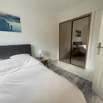 4 Pieces Entre Et Juan Les Pins * Antibes