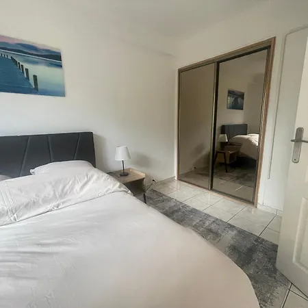 4 Pieces Entre Et Juan Les Pins * Antibes