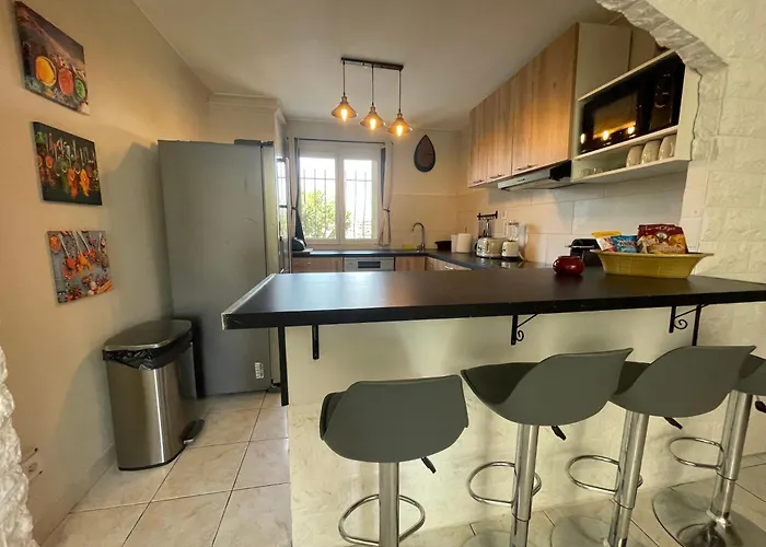 4 Pieces Entre Et Juan Les Pins Daire Antibes